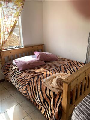 KING WOODEN BED