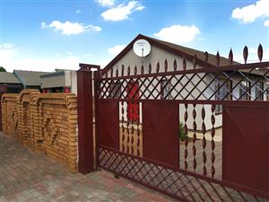 House For Sale in Mabopane