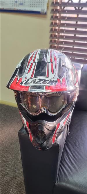Off road helmet