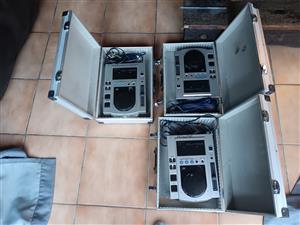 Pioneer CDJ 100s FOR SALE