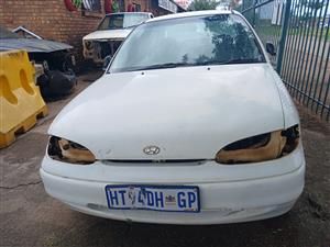 HYUNDAI ACCENT FOR STRIPPING
