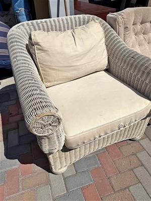 Canne occasional large sofa with cushions