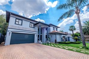 House For Sale in Beyerspark