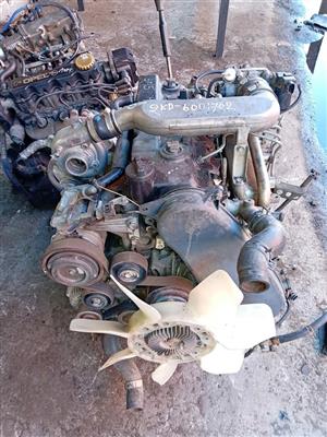TOYOTA HILUX 2KD 2.5L ENGINES FOR SALE