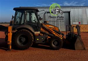 2022 Case IH 570T TLB