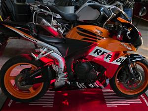 2008 HONDA CBR 600 RR, 2008 Fireblade for sale