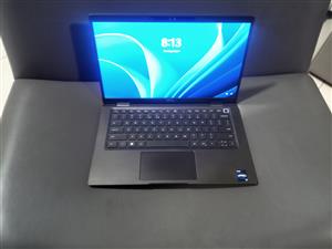 Dell Latitude 7330 core i7 12th gen touchscreen 512ssd 16GB 13inch