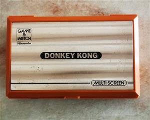 Vintage 1982 Nintendo Game & Watch: Donkey Kong DK-52