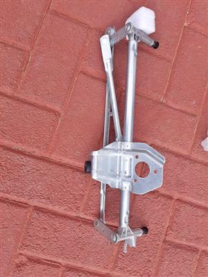 CORSA GAMMA BAKKIE WIPER LINKS. BRAND NEW. FOR VARIOUS OTHER CARS TOO.