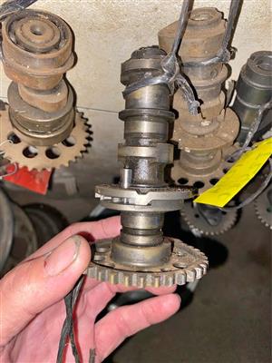 Suzuki LTZ cam. Meyerton bike scrapyard new and secondhand spares. Andre call or whatsapp 