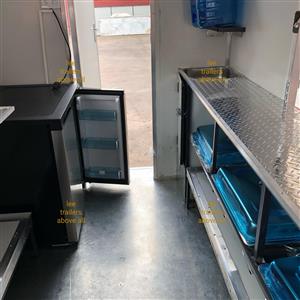 Mobile kitchen trailers 