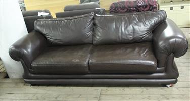 2 SAETER BROWN LEATHER COUCH S063002A