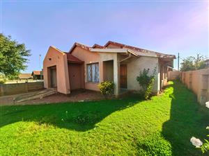 Family house for sale in in Sebokeng close to schools.