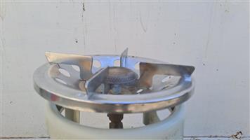 Gas Top Cooker. As good as new.