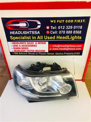 Land Rover Freelander 2 L359 right side halogen headlight (2006)