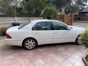 Lexus LS 430