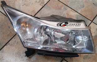 Chev Cruze Used L.S Headlight for Sale