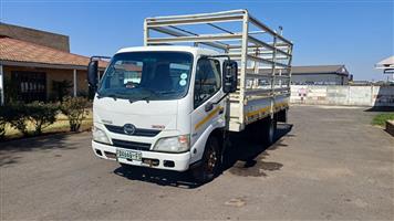 2012 Hino 300 614 LWB 2.5 Ton Truck