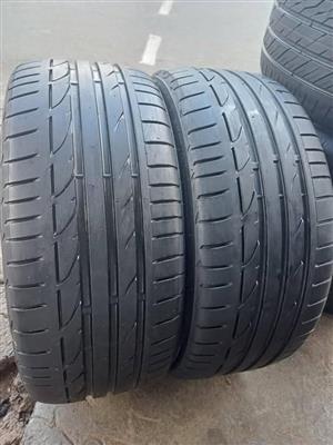 2x 225/40/18 Bridgestone runflat