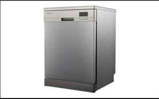 Brand New!!!! Hisense  12 Place Setting  Stainless Steel Dishwasher