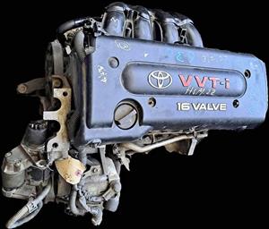 Toyota Rav 4 / Camry 2.4 2AZ Engine for sale.