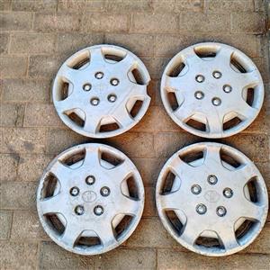 Toyota 14 inch hub caps wheel caps