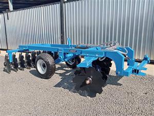 HYDRAULIC DISC HARROW