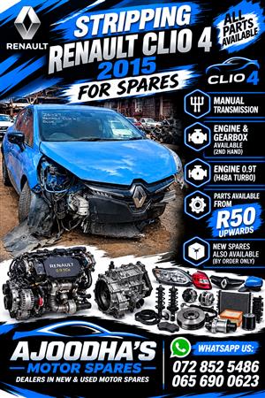 Stripping Renault Clio4 2015 for Spares