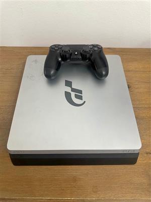 Playstation 4 slim
