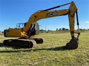 JCB JS205LC Excavator for sale 