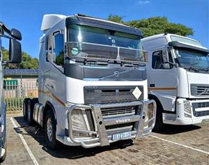 2017 VOLVO FH520
