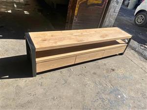 Oak Tv Unit
