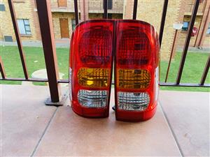 Toyota hilux D4D left and right tail light