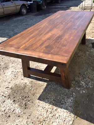 Oregon Table
