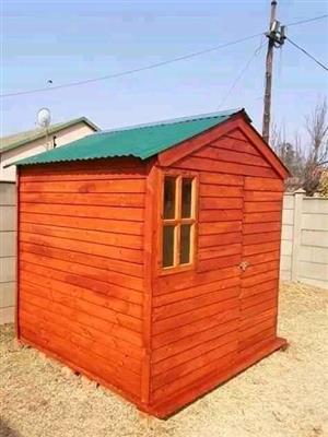 Wendy houses and wood cabins at affordable prices