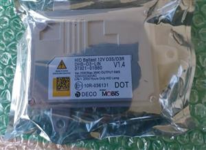 Hyundai Santa Fe Headlight Xenon ballast module 