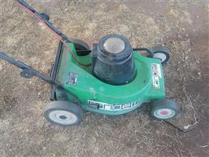 Lawnmower 