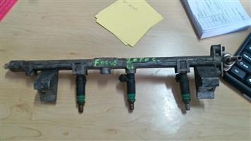 FORD FIESTA/FOCUS 1.6 ZETEC PETROL 98MF-BA9F593  INJECTOR RAIL FOR SALE