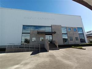 Industrial Warehouse to Let Glen Marais