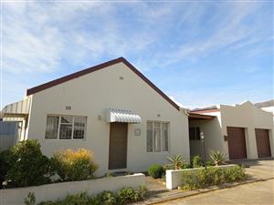 Townhouse For Sale in Porterville
