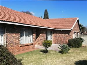 House For Sale in Elspark