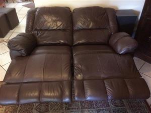 LEATHER COUCHES FOR SALE!