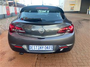 2013 Opel Astra GTC