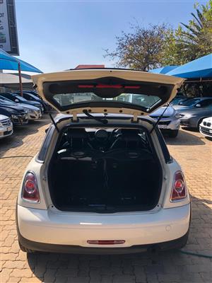 2013 MINI COOPER 1