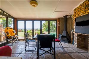 House For Sale in Amanzimtoti