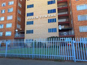 Walk to Mall and Schools!!!