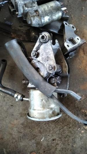 TOYOTA COROLLA POWER STEERIJG PUMP FOR SALE