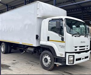 2015 Isuzu FTR 850 AMT Volume Body
