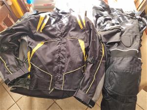 Mens XL Big cut Motorcycle Jacket and Pants 