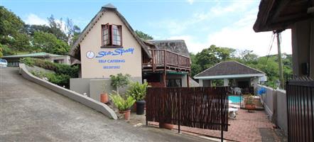 Margate: 3 bedroom furnished cottage.